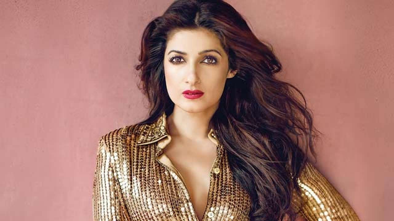 Twinkle Khanna X Video - Twinkle Khanna says she learned she doesn't 'have to fix everything'  through sharing a video on social account