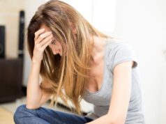 Are you experiencing bipolar symptoms as a result of your PCOS? Here’s how hormonal and mental problems are linked.