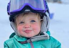 While skiing, a toddler talks to herself. The cuteness of viral videos is too much to bear Viral