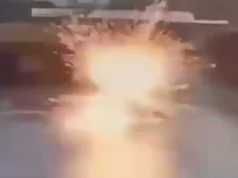 Video going viral: Lightning strikes a man! Viral