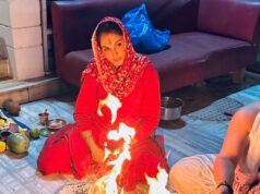 Isha Koppikar Narang Starts off the new Year on a Positive note By Organizing a Chandi Havan at Home
